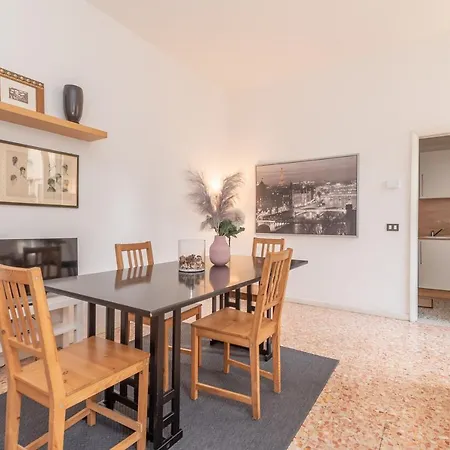 Apartment San Francesco Trilocale - Affitti Brevi Italia