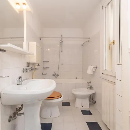 San Francesco Trilocale - Affitti Brevi Italia Apartment Brescia